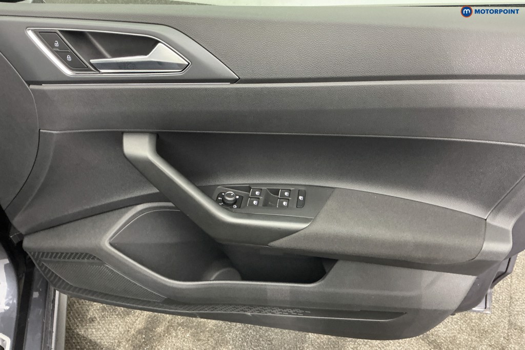 Volkswagen Polo R-Line Automatic Petrol Hatchback - Stock Number (1670322) - 23rd supplementary image