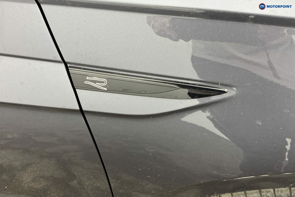 Volkswagen Polo R-Line Automatic Petrol Hatchback - Stock Number (1670322) - 29th supplementary image