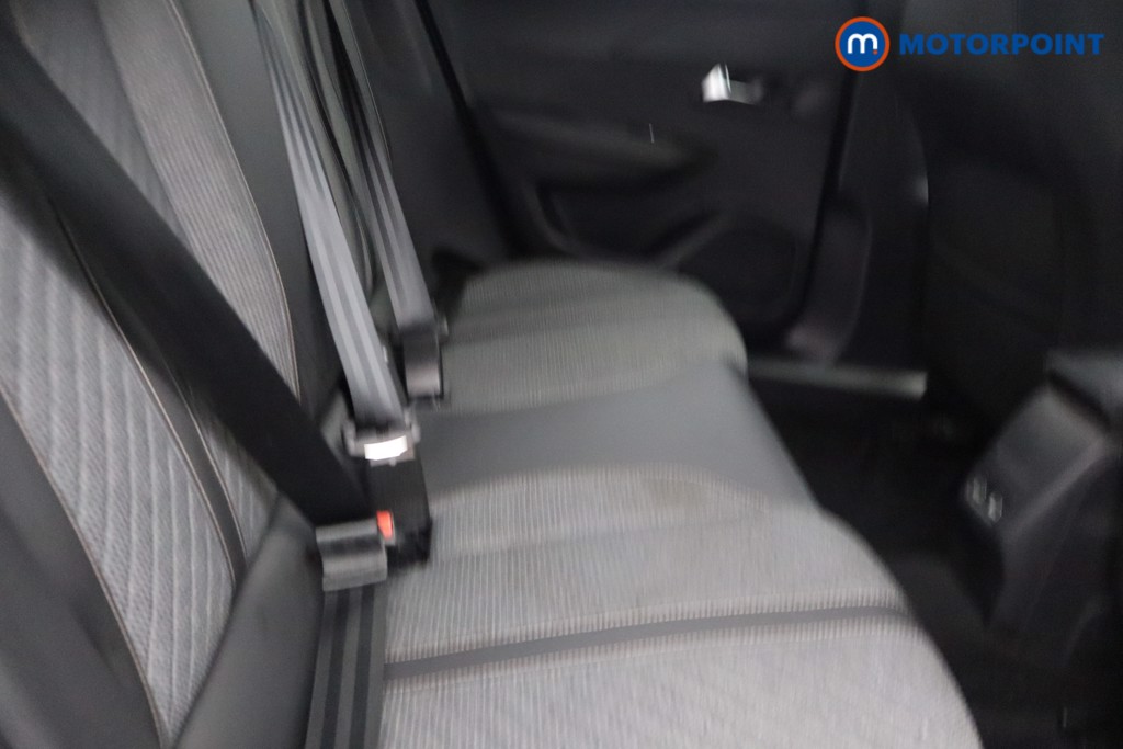 Peugeot 2008 Allure Manual Petrol SUV - Stock Number (1670408) - 7th supplementary image