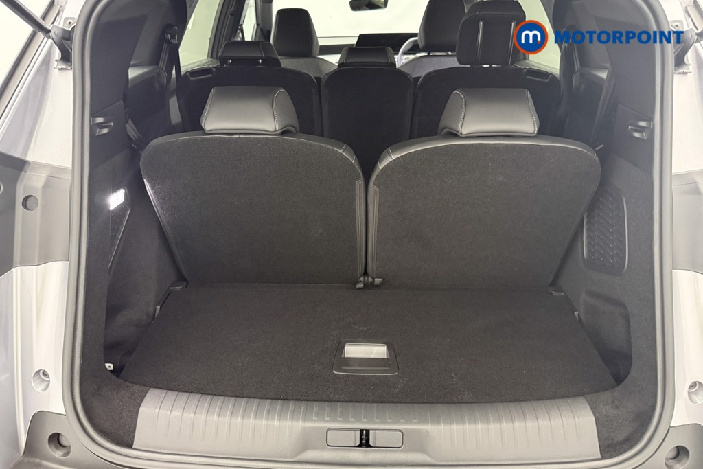 Peugeot 5008 Allure Premium Automatic Petrol SUV - Stock Number (1670429) - 7th supplementary image