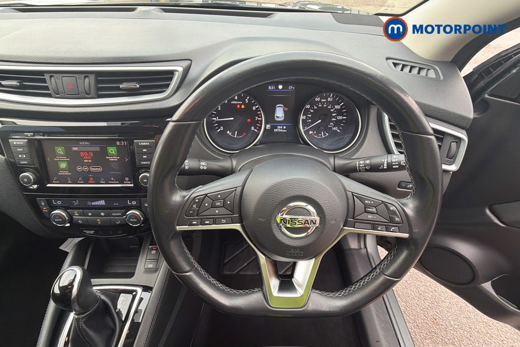 Nissan Qashqai Acenta Premium Automatic Petrol SUV - Stock Number (1670493) - 5th supplementary image