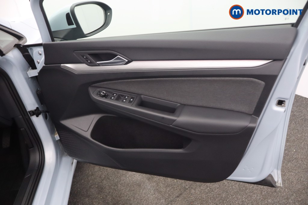 Volkswagen Golf Match Automatic Petrol Hatchback - Stock Number (1670578) - 8th supplementary image