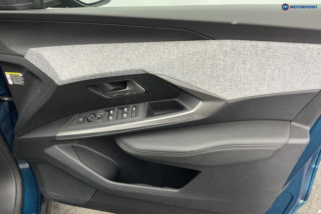 Peugeot 3008 Allure Automatic Petrol SUV - Stock Number (1670736) - 23rd supplementary image