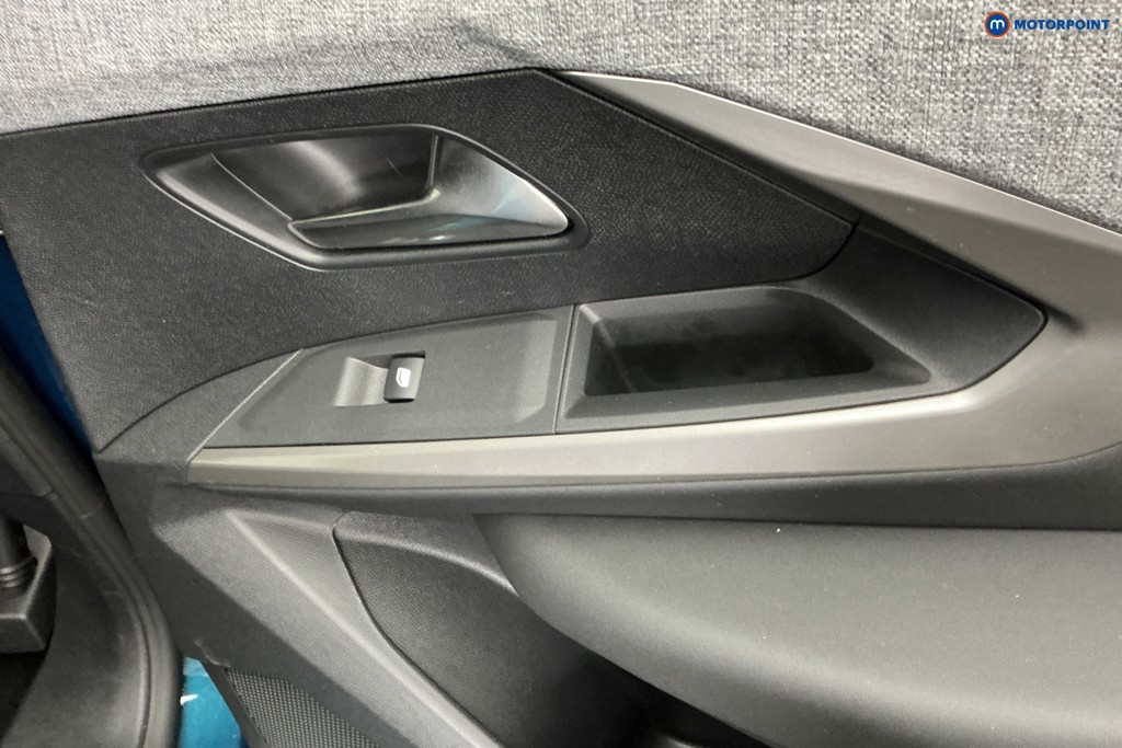 Peugeot 3008 Allure Automatic Petrol SUV - Stock Number (1670736) - 26th supplementary image