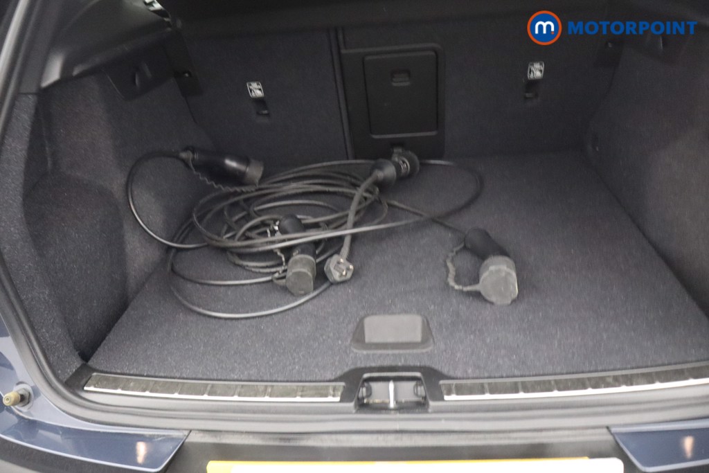 Volvo Xc40 Inscription Pro Automatic Petrol Plug-In Hybrid SUV - Stock Number (1670777) - 6th supplementary image