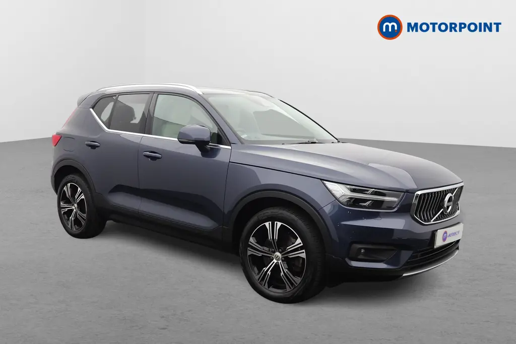 2022 Volvo XC40