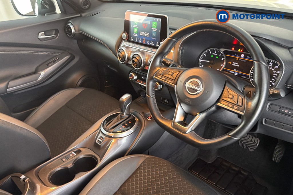 Nissan Juke N-Connecta Automatic Petrol SUV - Stock Number (1670958) - 2nd supplementary image