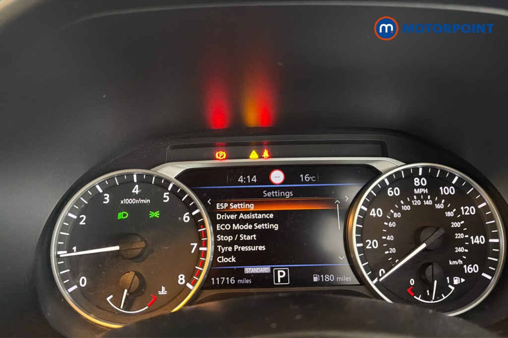 Nissan Juke N-Connecta Automatic Petrol SUV - Stock Number (1670958) - 8th supplementary image