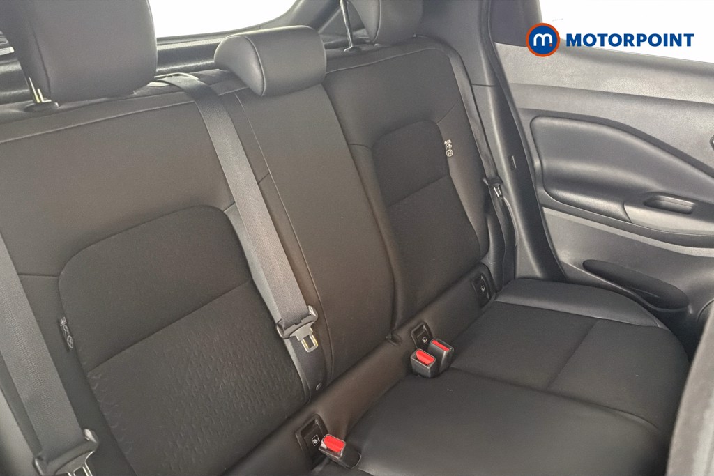 Nissan Juke N-Connecta Automatic Petrol SUV - Stock Number (1670958) - 28th supplementary image