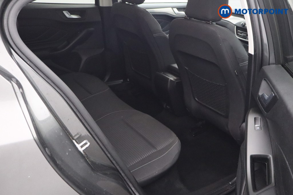 Ford Focus Titanium Manual Petrol Hatchback - Stock Number (1670974) - 20th supplementary image