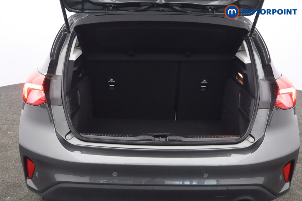 Ford Focus Titanium Manual Petrol Hatchback - Stock Number (1670974) - 23rd supplementary image