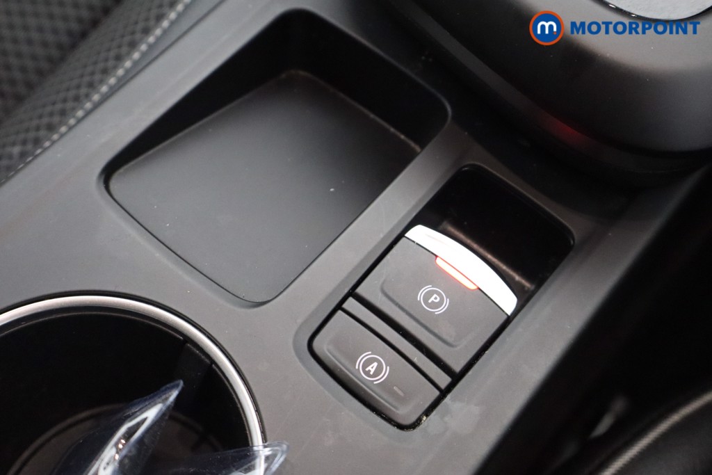 Renault Arkana Techno Automatic Petrol SUV - Stock Number (1671431) - 9th supplementary image