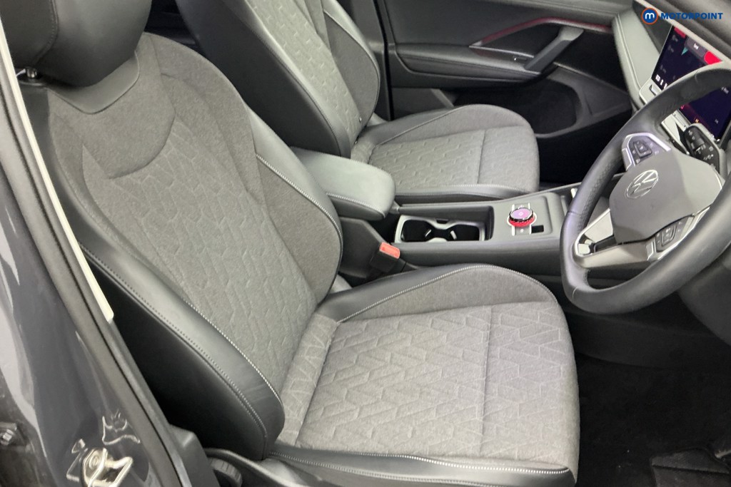 Volkswagen Tiguan Match Automatic Petrol Plug-In Hybrid SUV - Stock Number (1671461) - 5th supplementary image