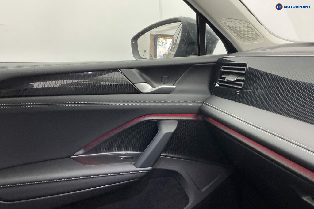Volkswagen Tiguan Match Automatic Petrol Plug-In Hybrid SUV - Stock Number (1671461) - 19th supplementary image