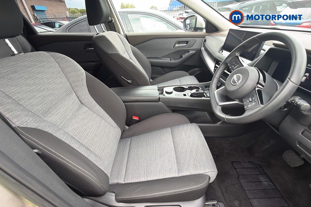 Nissan X-Trail N-Connecta Automatic Petrol-Electric Hybrid SUV - Stock Number (1671575) - 10th supplementary image