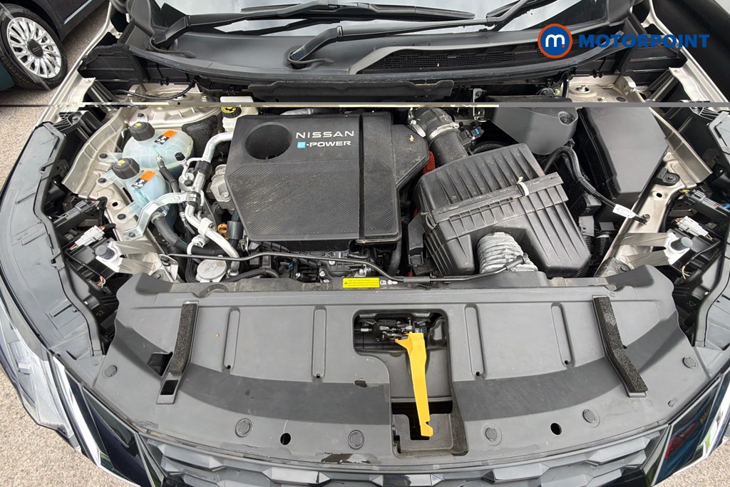 Nissan X-Trail N-Connecta Automatic Petrol-Electric Hybrid SUV - Stock Number (1671575) - 12th supplementary image