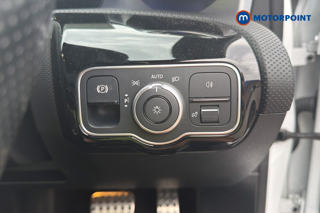 Mercedes-Benz A Class Premium Edition Automatic Petrol Saloon - Stock Number (1671730) - 18th supplementary image