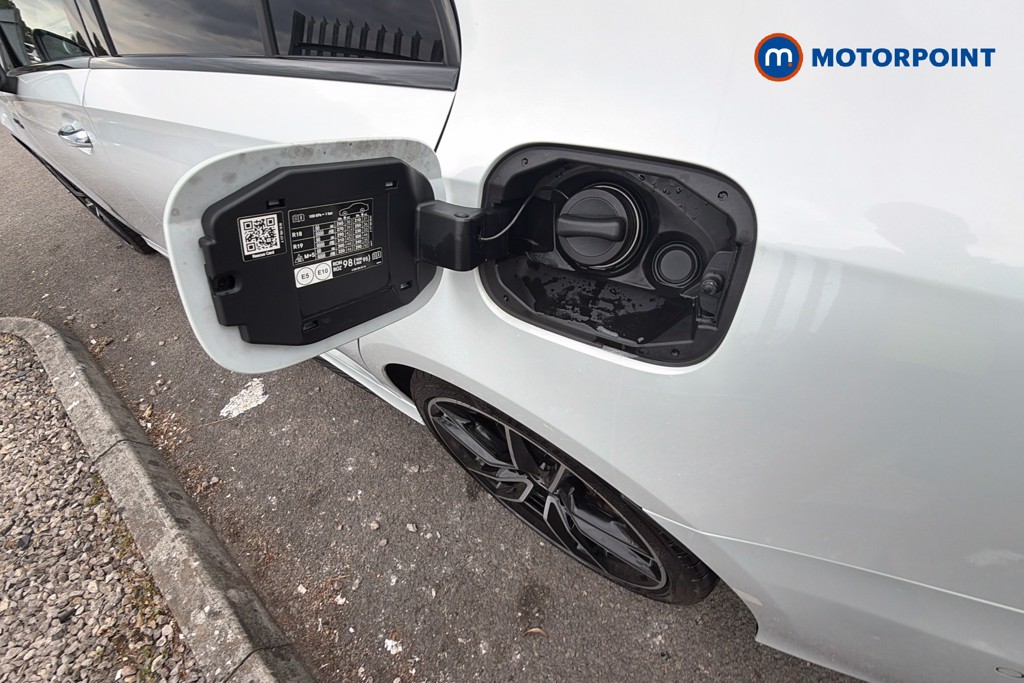 Mercedes-Benz A Class Premium Edition Automatic Petrol Saloon - Stock Number (1671730) - 21st supplementary image