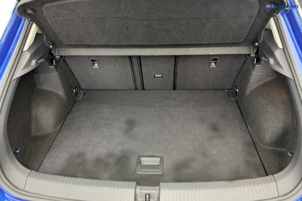 Volkswagen T-Roc Life Manual Petrol SUV - Stock Number (1671801) - 3rd supplementary image