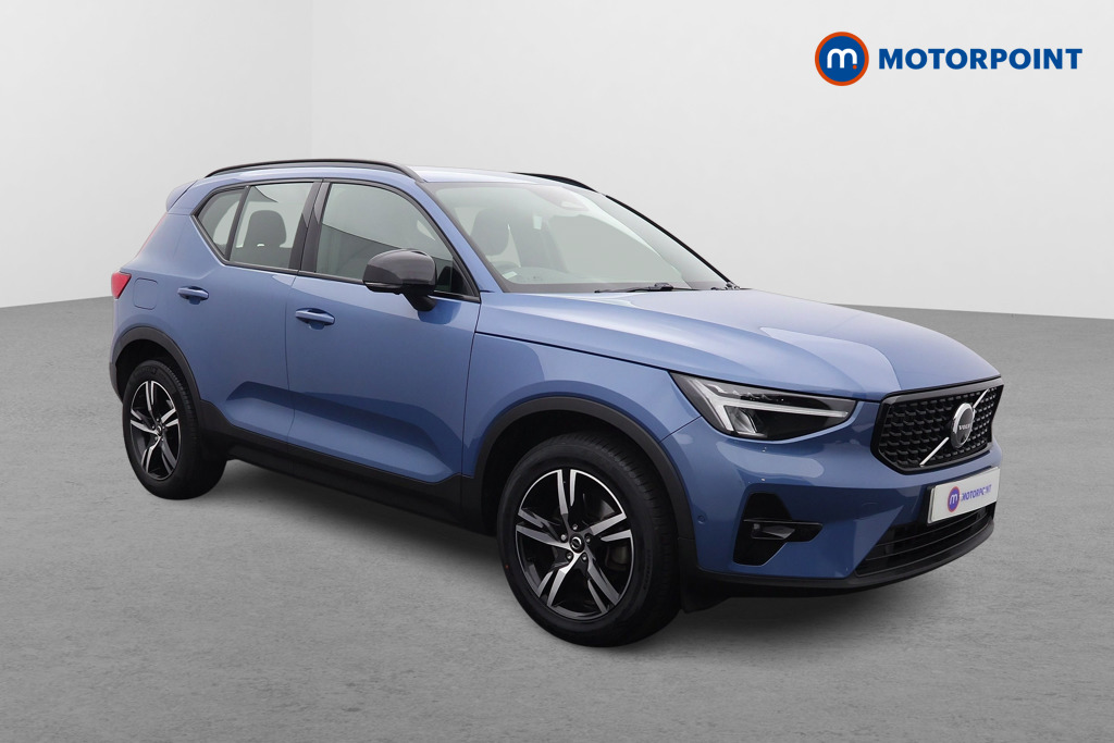 Volvo XC40 listing photo