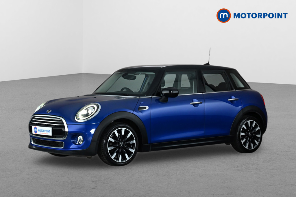 Mini Hatchback Cooper Exclusive Manual Petrol Hatchback - Stock Number (1671913) - Passenger side front corner