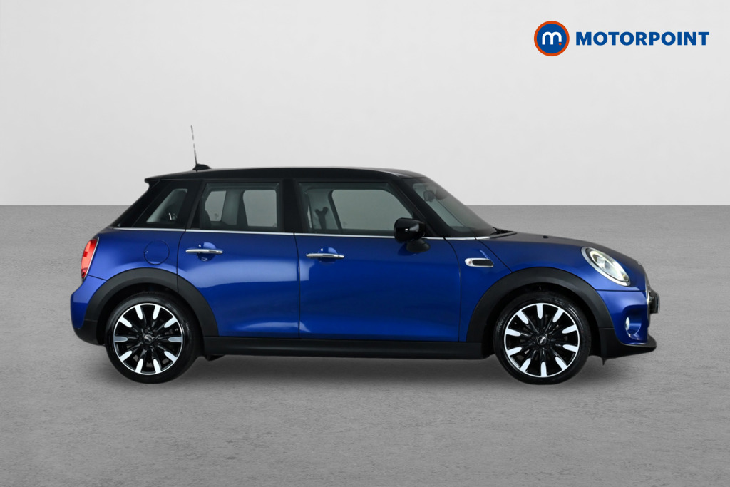 Mini Hatchback Cooper Exclusive Manual Petrol Hatchback - Stock Number (1671913) - Drivers side