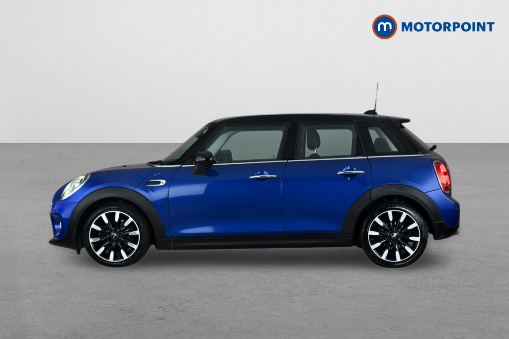 Mini Hatchback Cooper Exclusive Manual Petrol Hatchback - Stock Number (1671913) - Passenger side