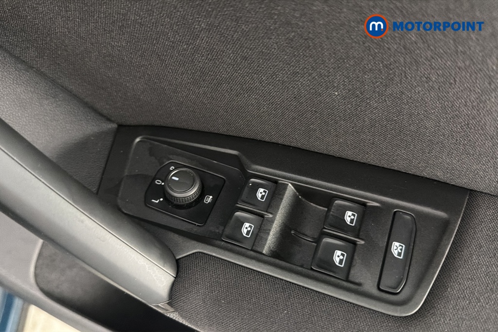 Volkswagen Tiguan Life Manual Petrol SUV - Stock Number (1672065) - 19th supplementary image