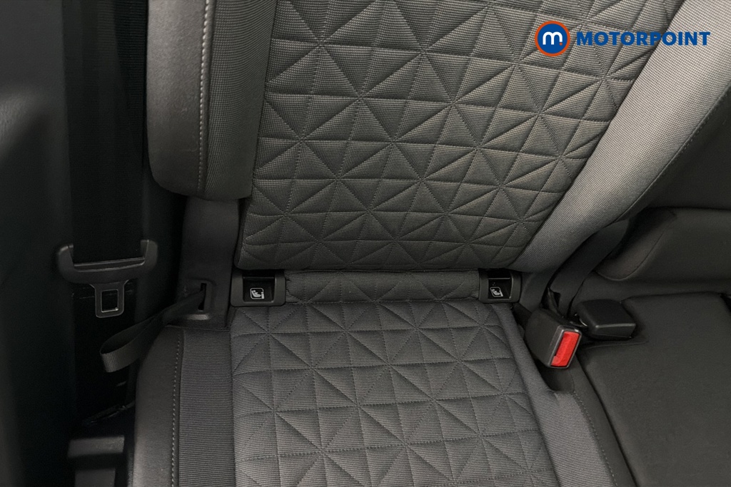 Volkswagen Tiguan Life Manual Petrol SUV - Stock Number (1672065) - 27th supplementary image