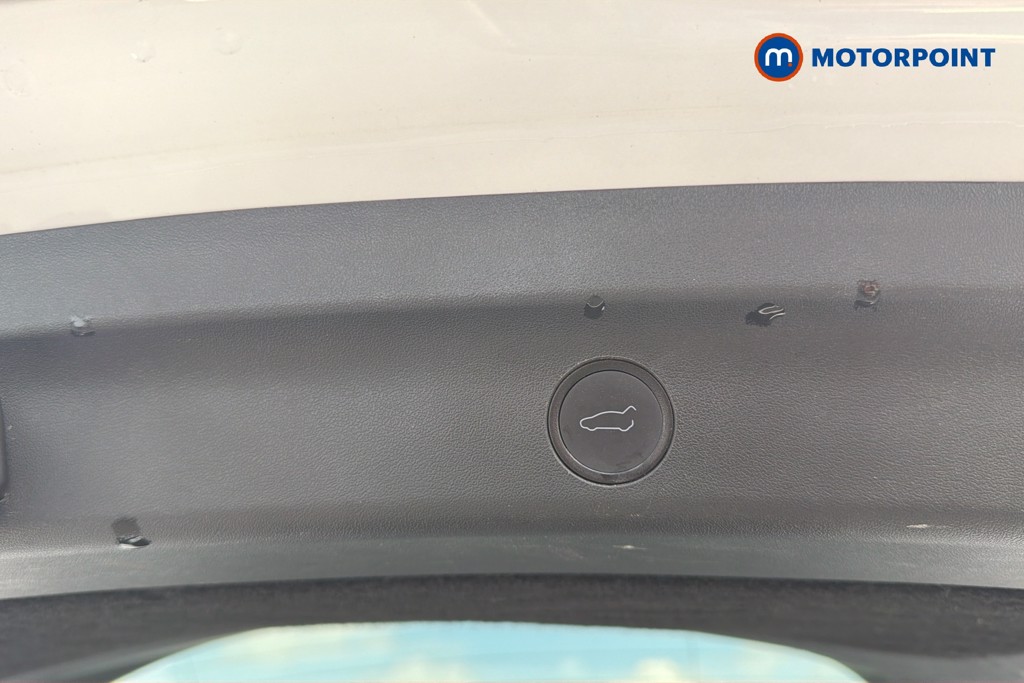 Tesla Model Y Rwd 5Dr Auto Automatic Electric SUV - Stock Number (1672070) - 26th supplementary image