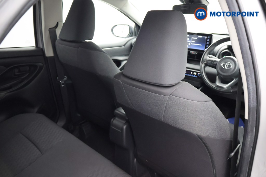 Toyota Yaris Design Automatic Petrol-Electric Hybrid Hatchback - Stock Number (1672084) - 21st supplementary image