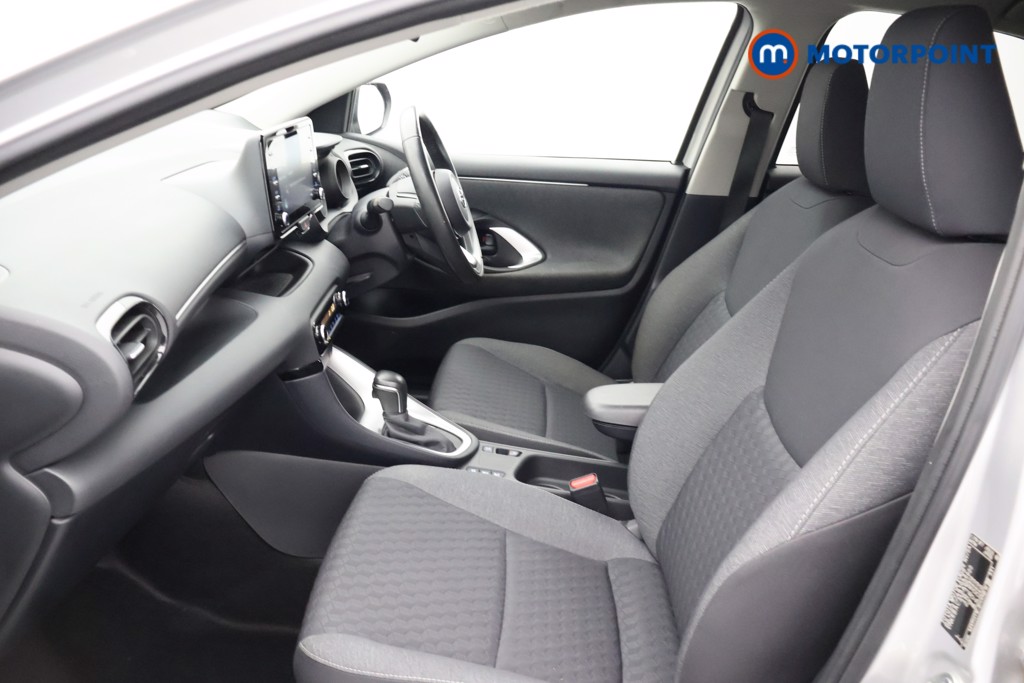 Toyota Yaris Design Automatic Petrol-Electric Hybrid Hatchback - Stock Number (1672084) - 24th supplementary image