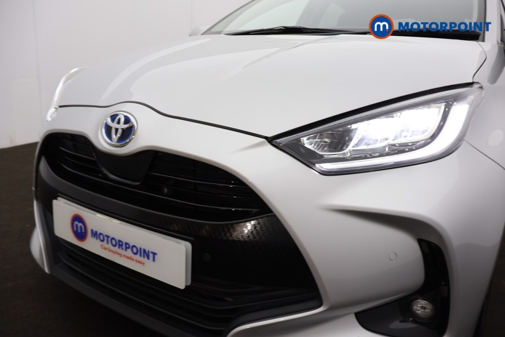 Toyota Yaris Design Automatic Petrol-Electric Hybrid Hatchback - Stock Number (1672084) - 35th supplementary image