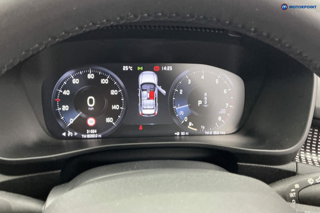 Volvo Xc40 R Design Automatic Petrol SUV - Stock Number (1672088) - 7th supplementary image