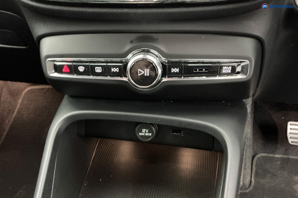 Volvo Xc40 R Design Automatic Petrol SUV - Stock Number (1672088) - 16th supplementary image