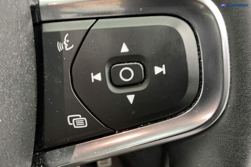 Volvo Xc40 R Design Automatic Petrol SUV - Stock Number (1672088) - 20th supplementary image