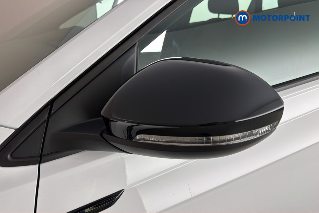 Volkswagen Taigo R-Line Automatic Petrol SUV - Stock Number (1672101) - 43rd supplementary image