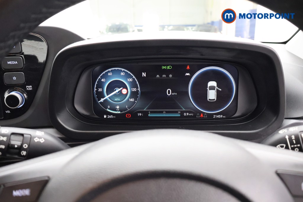 Hyundai I20 Se Connect Manual Petrol Hatchback - Stock Number (1672105) - 4th supplementary image