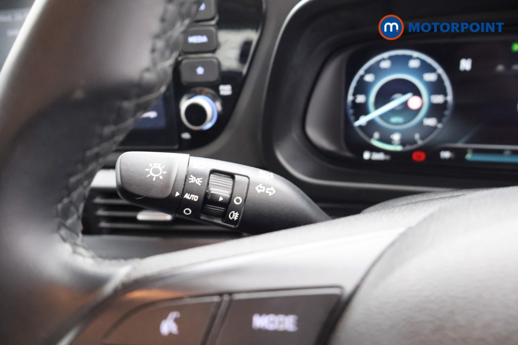 Hyundai I20 Se Connect Manual Petrol Hatchback - Stock Number (1672105) - 5th supplementary image