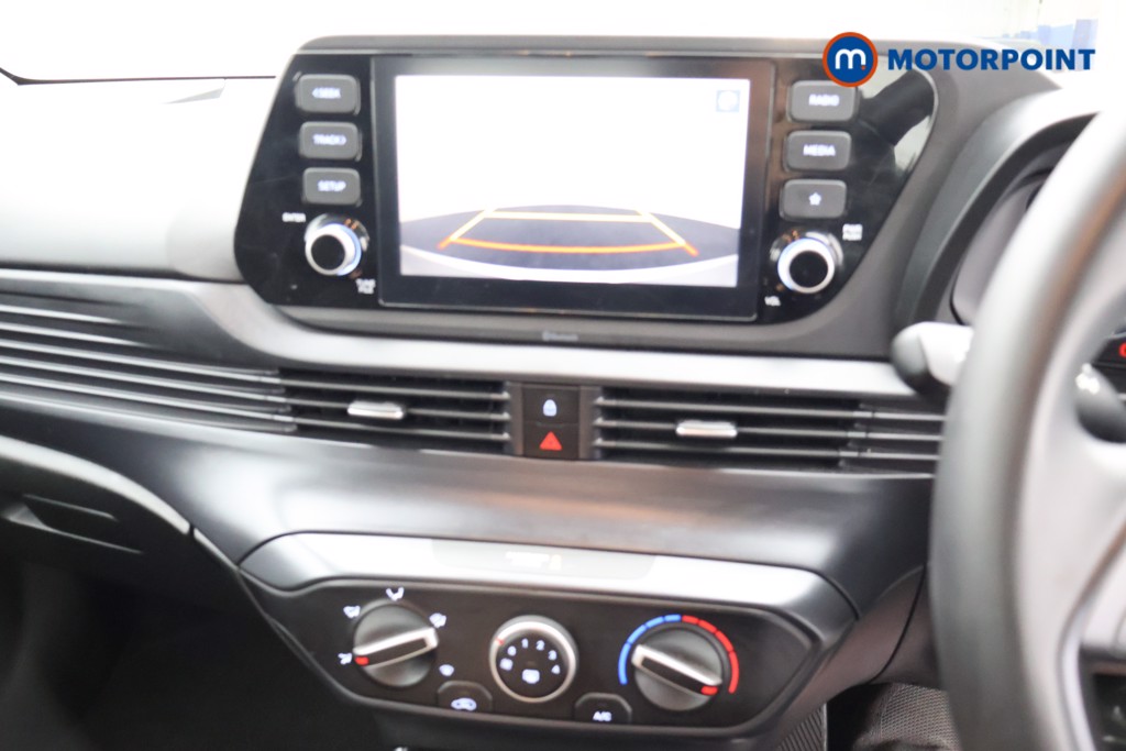 Hyundai I20 Se Connect Manual Petrol Hatchback - Stock Number (1672105) - 9th supplementary image