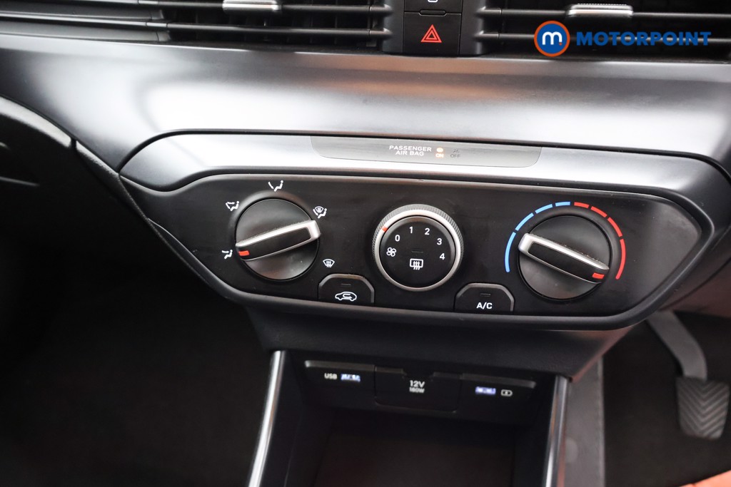 Hyundai I20 Se Connect Manual Petrol Hatchback - Stock Number (1672105) - 10th supplementary image