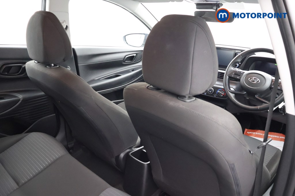 Hyundai I20 Se Connect Manual Petrol Hatchback - Stock Number (1672105) - 18th supplementary image