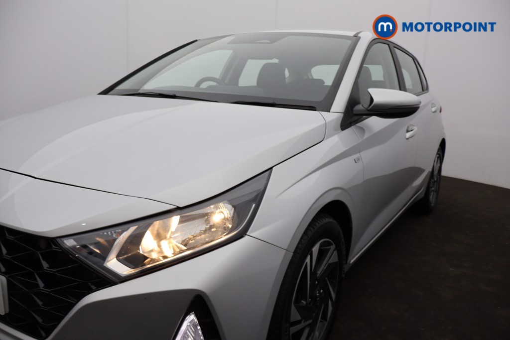 Hyundai I20 Se Connect Manual Petrol Hatchback - Stock Number (1672105) - 32nd supplementary image