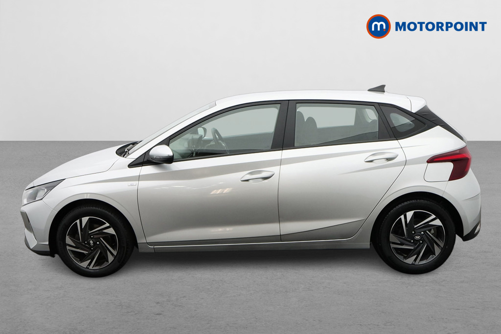 Hyundai I20 Se Connect Manual Petrol Hatchback - Stock Number (1672105) - Passenger side