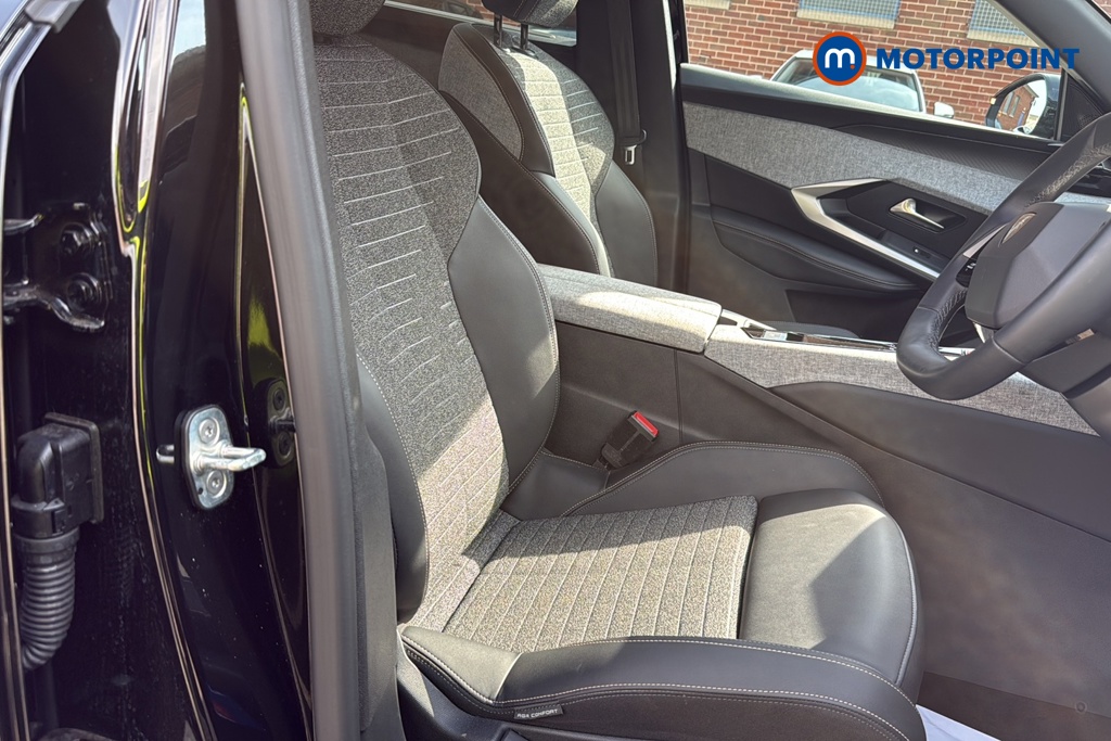 Peugeot 5008 Allure Premium Automatic Petrol SUV - Stock Number (1672159) - 22nd supplementary image