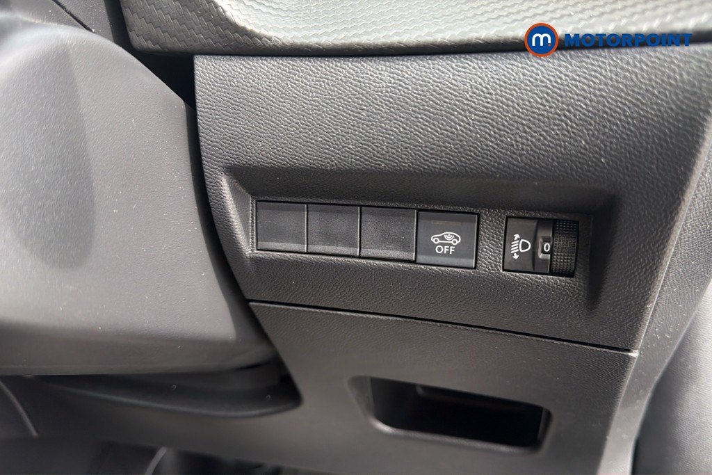 Peugeot 2008 Allure Automatic Electric SUV - Stock Number (1672160) - 18th supplementary image