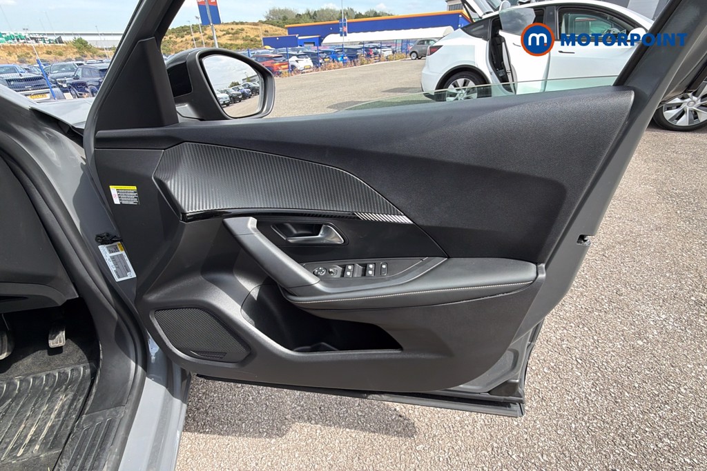 Peugeot 2008 Allure Automatic Electric SUV - Stock Number (1672160) - 19th supplementary image