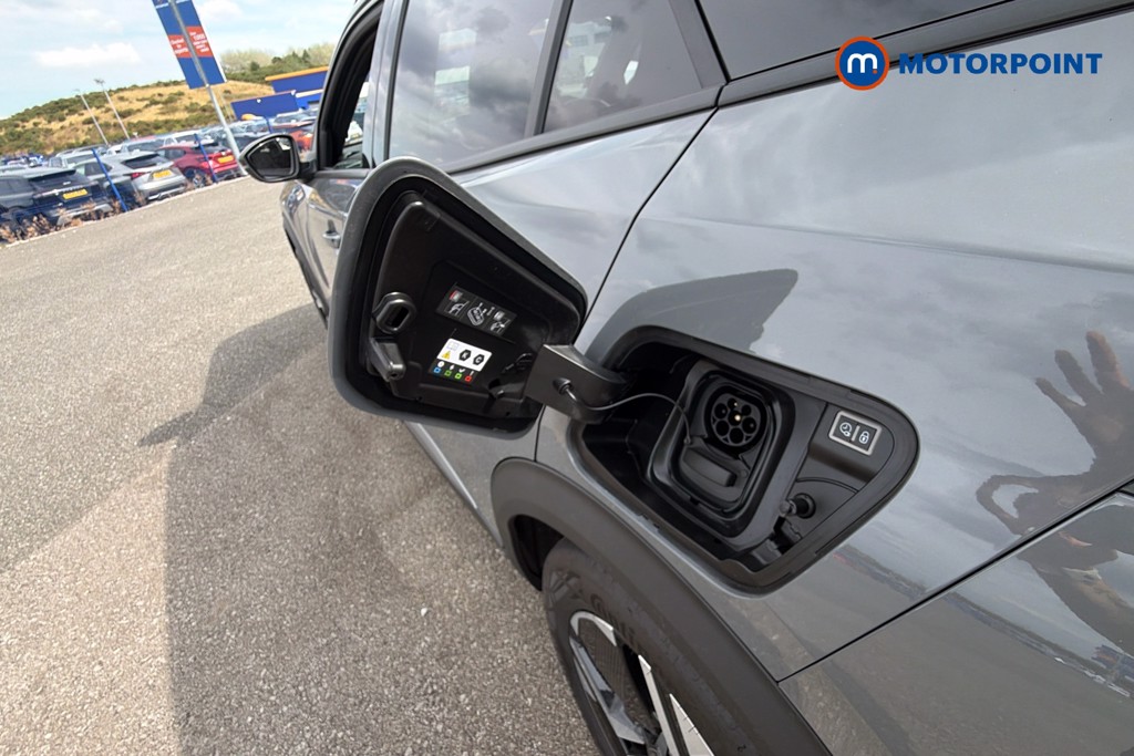 Peugeot 2008 Allure Automatic Electric SUV - Stock Number (1672160) - 41st supplementary image