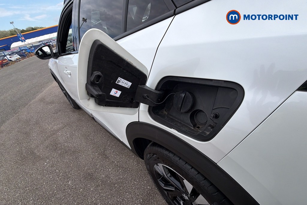 Peugeot 2008 GT Automatic Petrol SUV - Stock Number (1672163) - 41st supplementary image