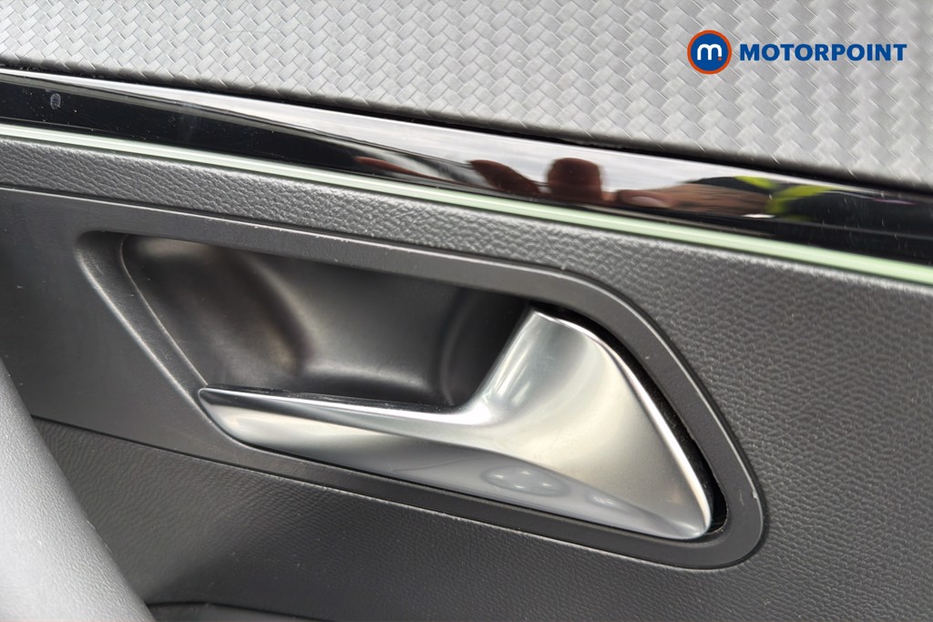 Peugeot 2008 GT Automatic Petrol SUV - Stock Number (1672163) - 42nd supplementary image